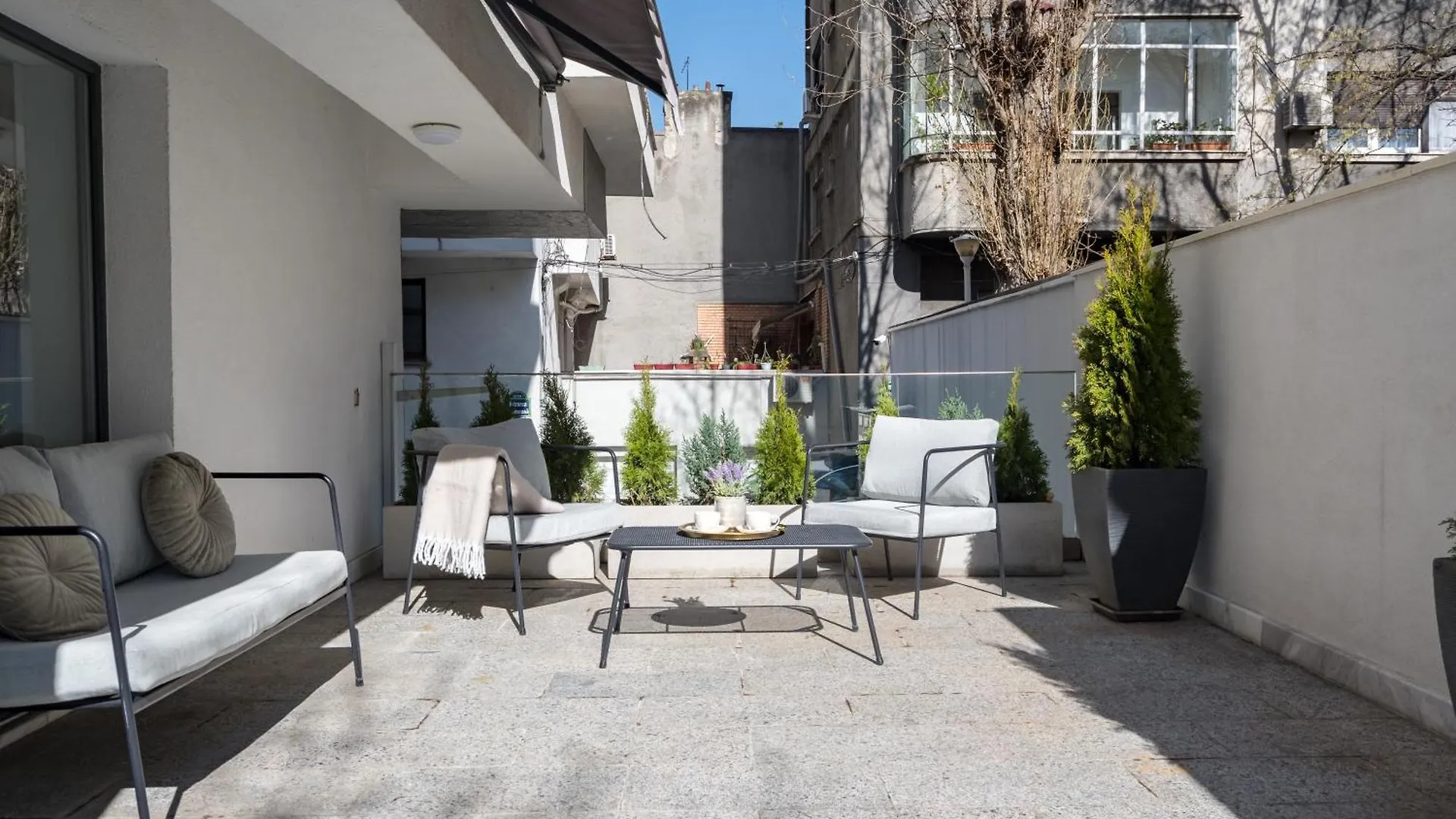 Uphome Suites Bukarest