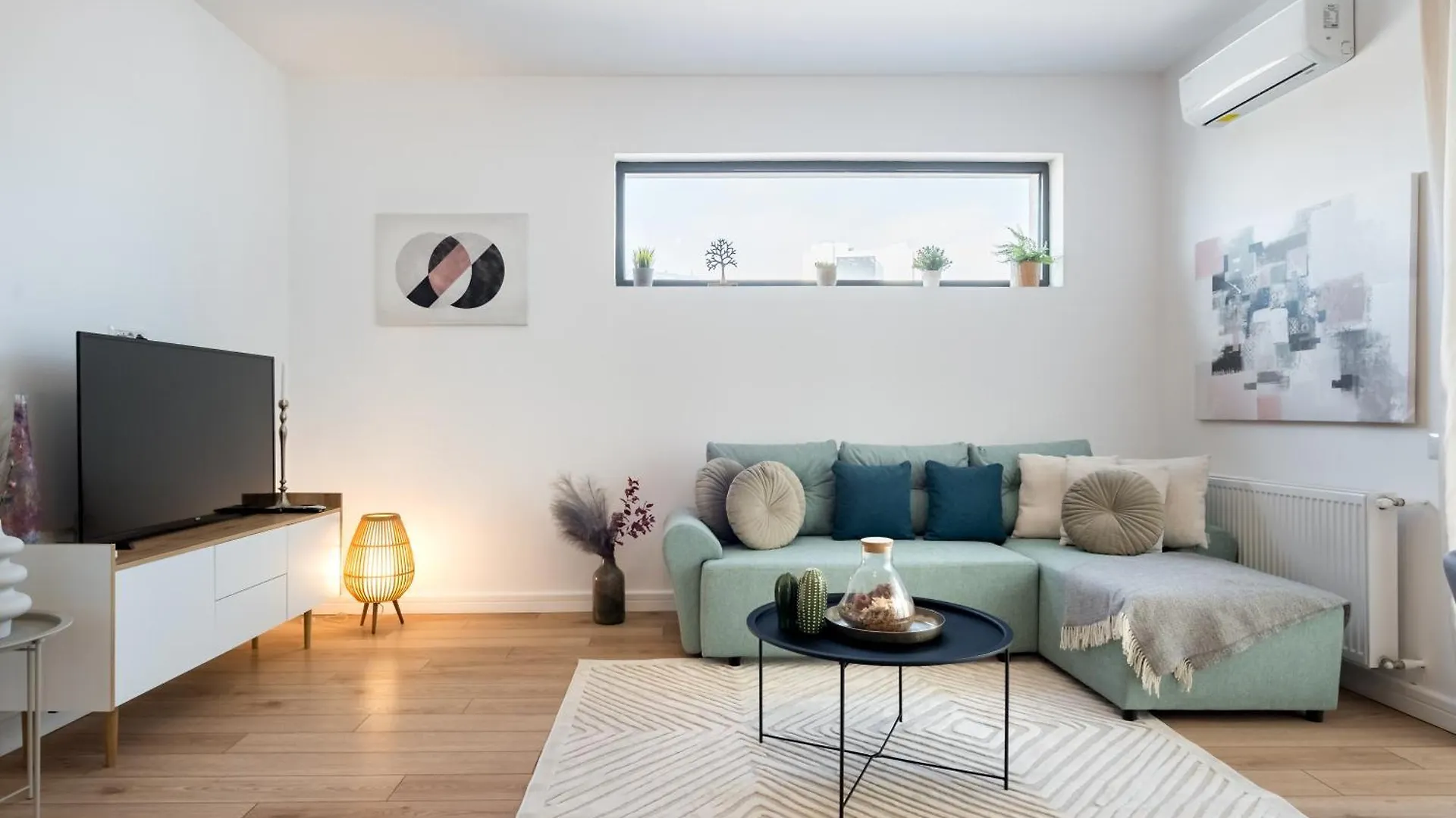 Aparthotel Uphome Suites Bucharest
