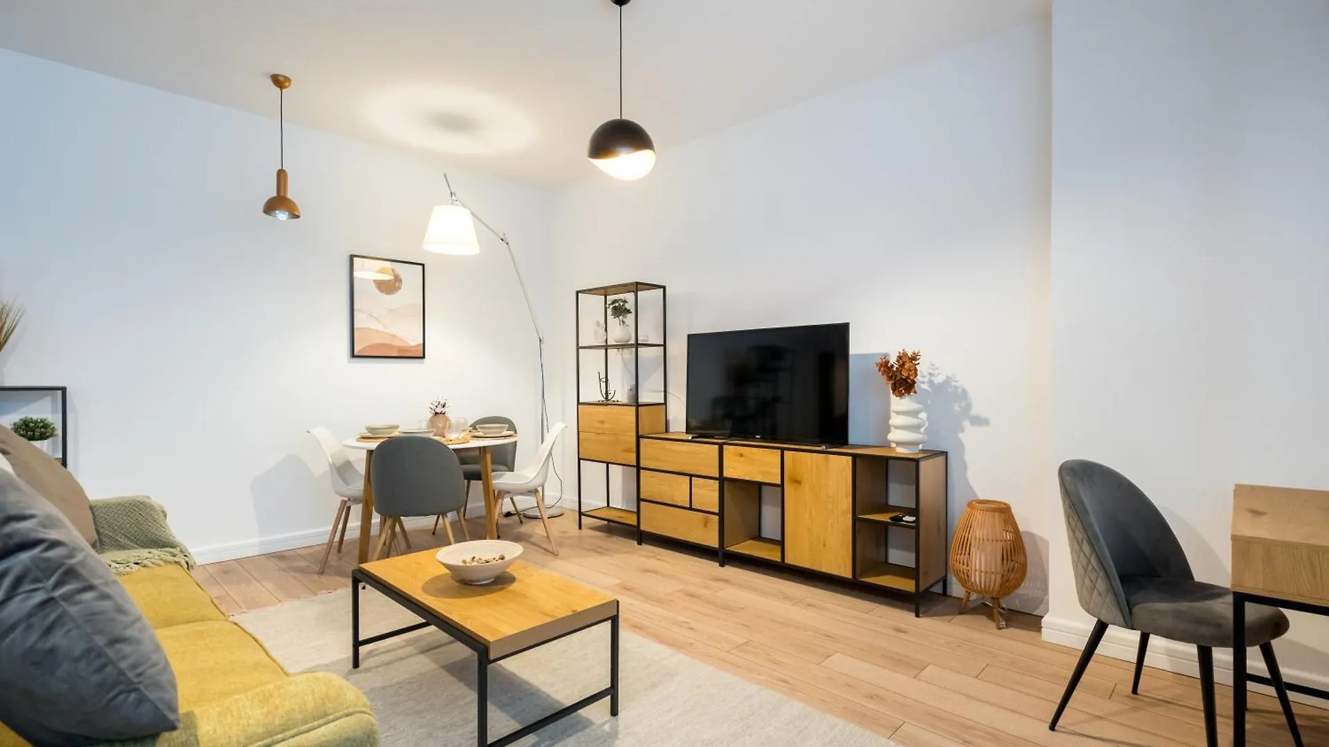 Aparthotel Uphome Suites Bucharest