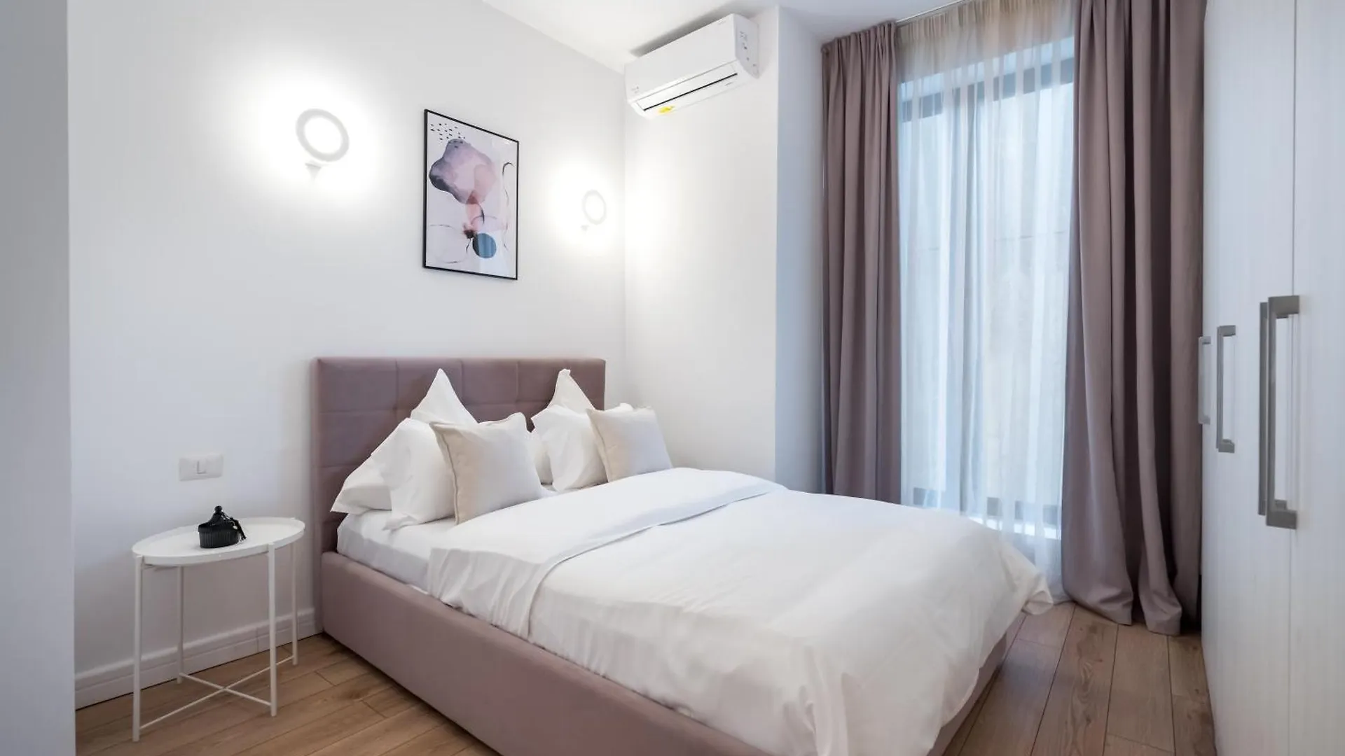 Uphome Suites Bucharest