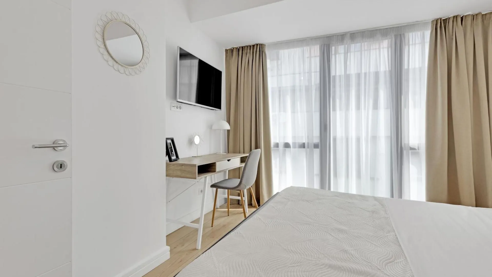 Uphome Suites Bukarest