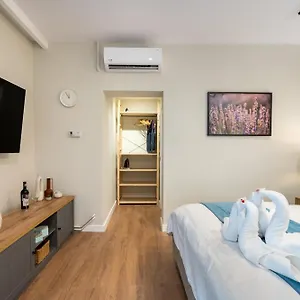 Luxury Aparthotel