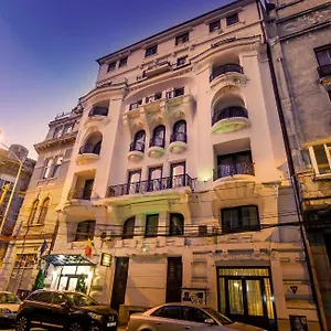 Carpati Imparatul Romanilor Бухарест