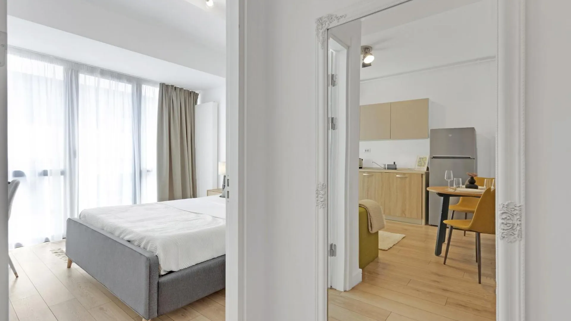 Uphome Suites Bukarest Apartmanhotel